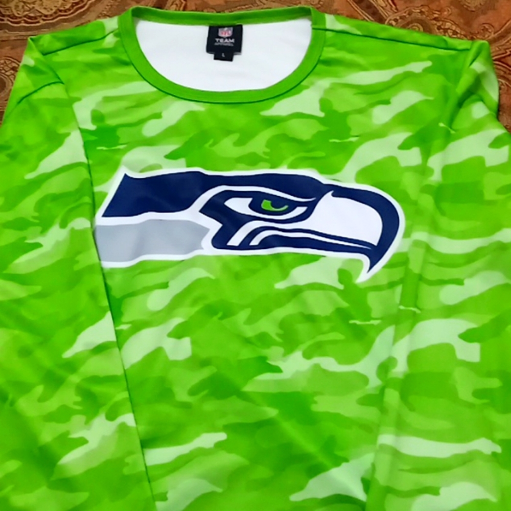 Seattle Seahawks long sleeve shirt
